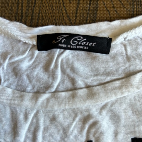 It Closet | White ‘Canada’ TankTop | Size M - Picture 5 of 11